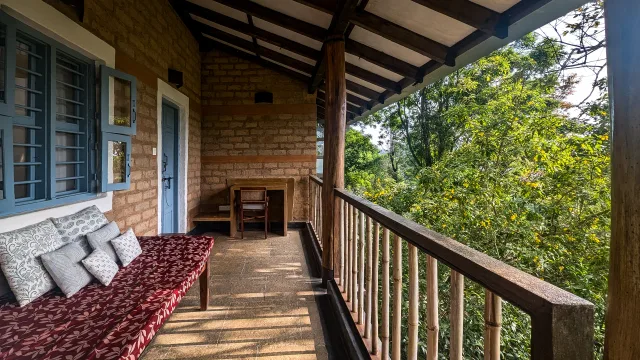 AROUND HUSHSTAY X PLENTI HOUSE near HUSHSTAY X PLENTI HOUSE