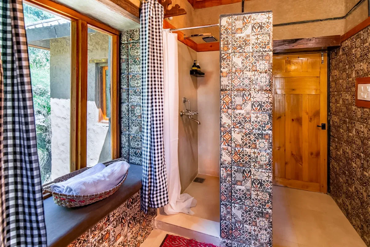 HUSHSTAY X BAREI JUNGLE LODGE — photo 6 of 6