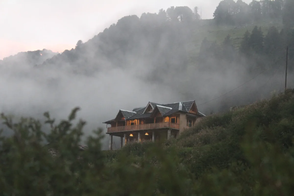 HUSHSTAY X KARDHAR PROJECT — photo 1 of 56